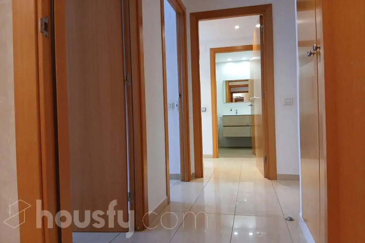 Flat for rent in L'Hospitalet de Llobregat  with Air Conditioner, Heating and Furnished