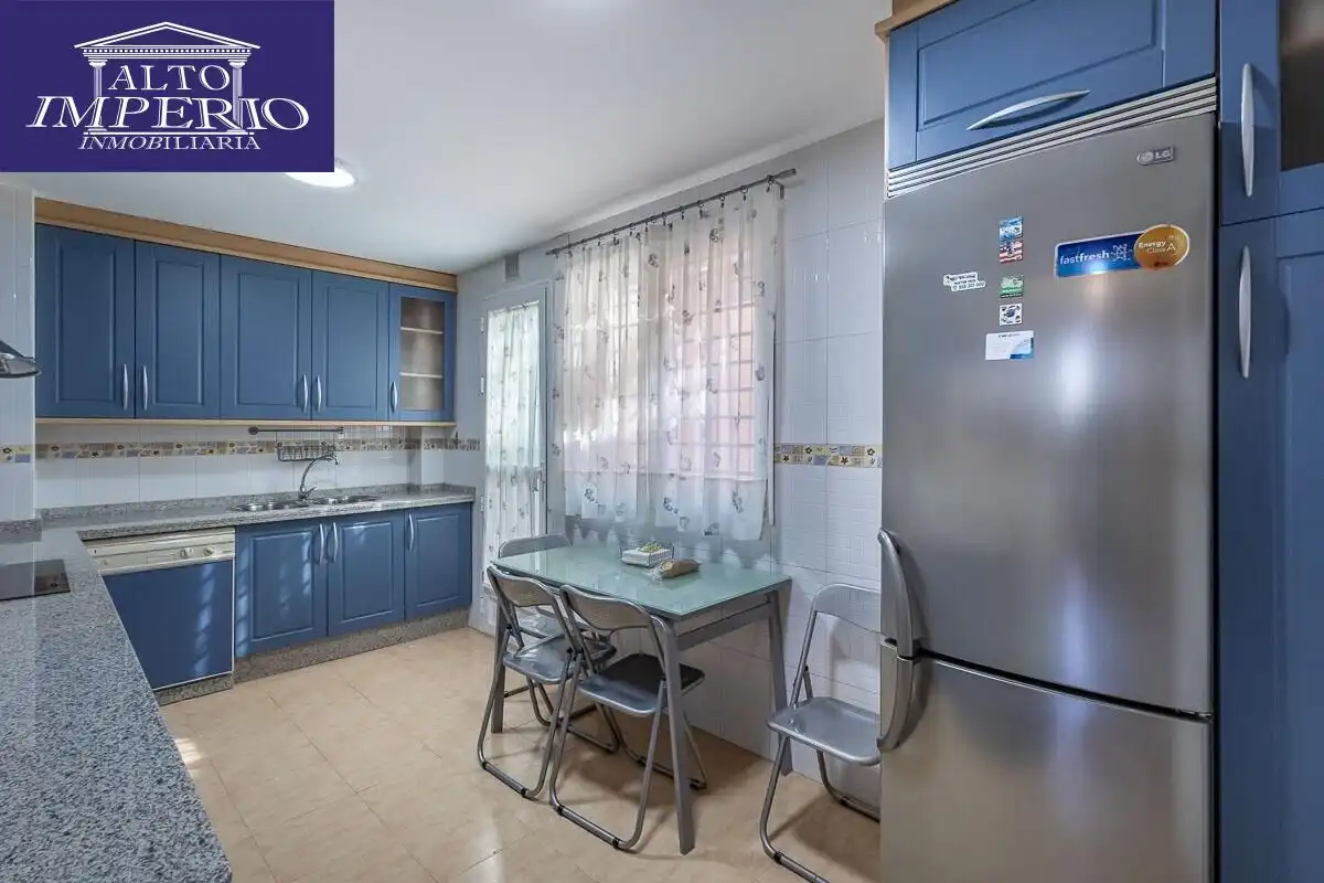 House with terrace for sale in Calle LIMA, imagen 13