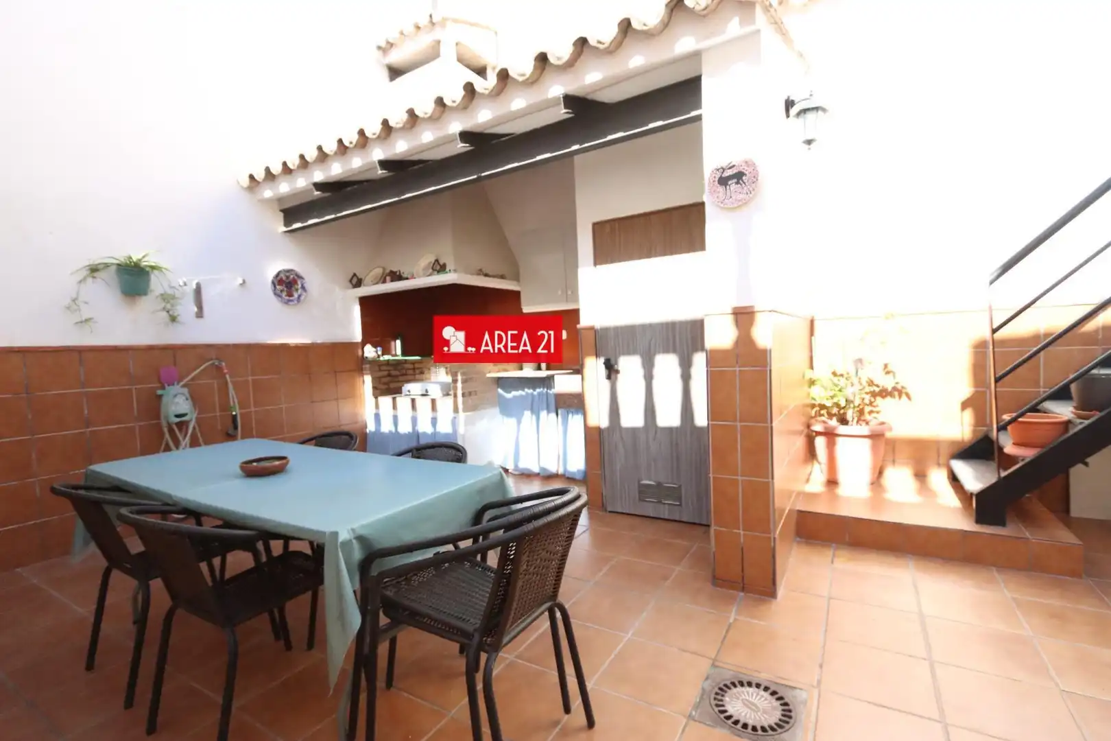 Casa o chalet en venta en La Pobla de Vallbona con Aire acondicionado, Terraza y Trastero