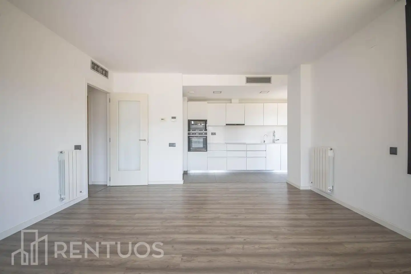 Kitchen of Flat for rent in Badalona  with Air Conditioner, Heating and Parquet flooring