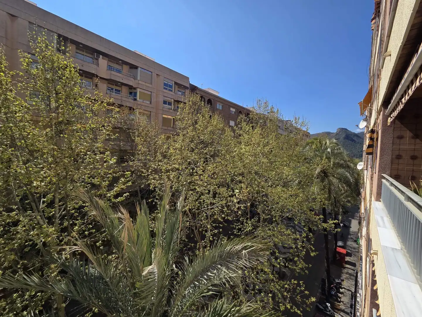 Vista exterior de Piso en venta en Gandia con Trastero y Balcón