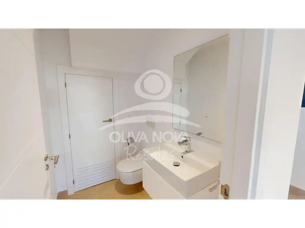 Detached homes for sale in Calle Degas, Oliva Nova
