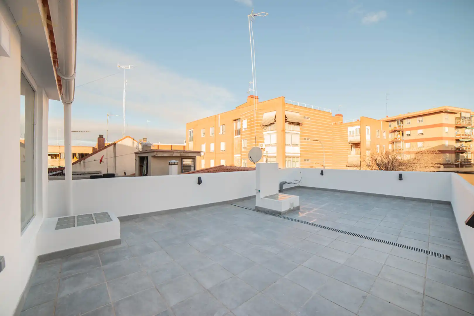Terrace of Detached homes for sale in Parla  with Terrace and Furnished