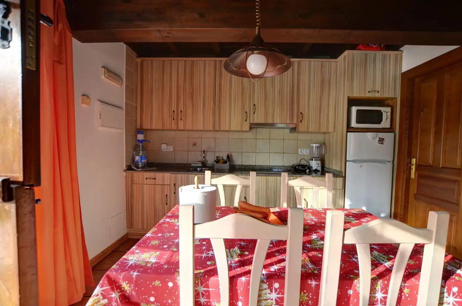 Kitchen of Houses for sale in Cangas de Onís  with Heating, Terrace and Swimming Pool