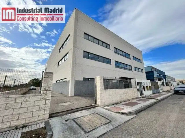 Industriegebäude zum Verkauf in Montserrat - Parque Empresarial