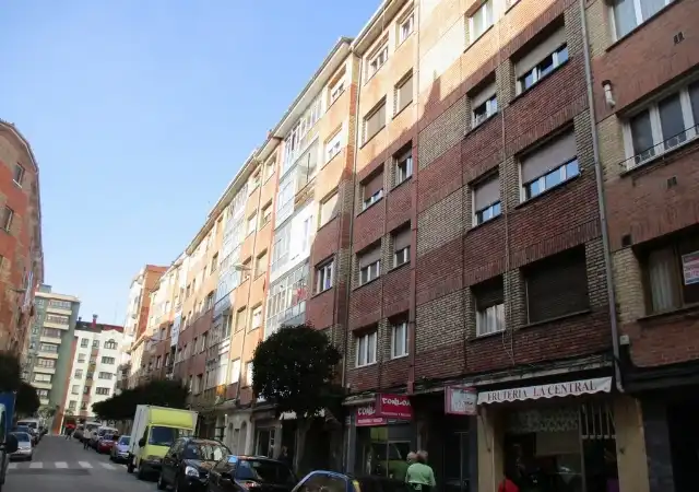 Vista exterior de Pis en venda en Centro