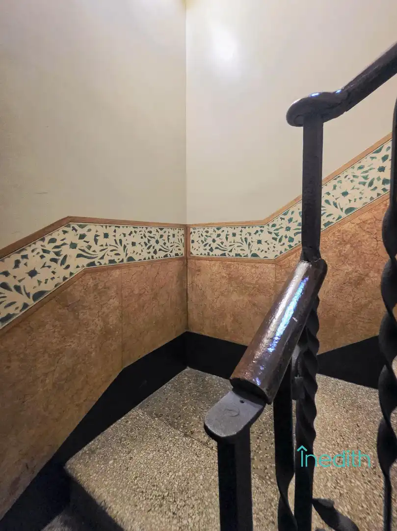 Flat for sale in Barcelona  with Air Conditioner, Terrace and Furnished