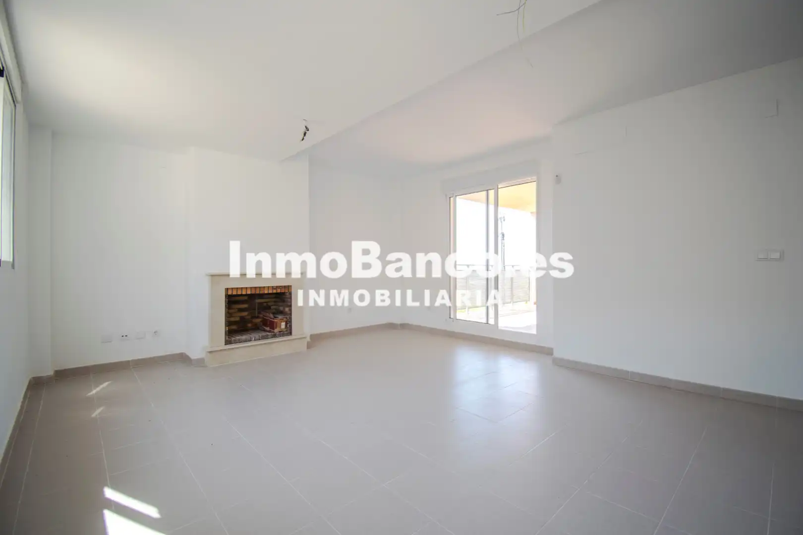 Chalet con jardín en venta en Carrer de la Foia de Bunyol 65, imagen 4