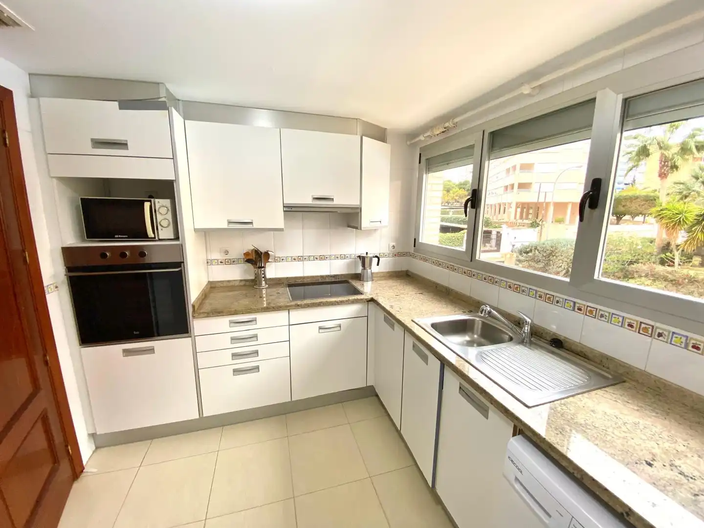 Apartments for rent in Calle Carmelo Simón Plá, 6, Playa de San Juan