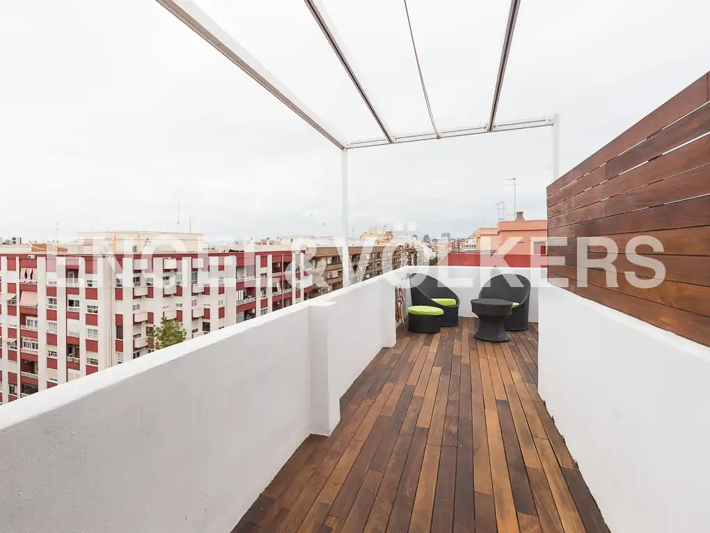 Terrassa de Àtic de lloguer en Valencia amb Aire condicionat, Calefacció i Parquet