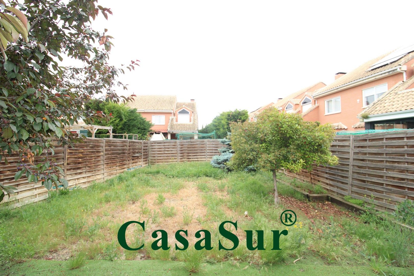 Casa o xalet en venda en Aldeamayor de San Martín amb Calefacció, Jardí privat i Parquet