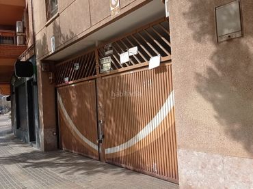 Individual de lloguer a Carrer de Ferran el Catòlic 26