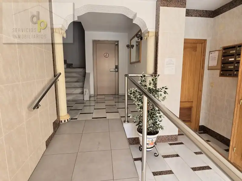 Piso con terraza en venta en Carrer Riu Xúquer 43, imagen 17