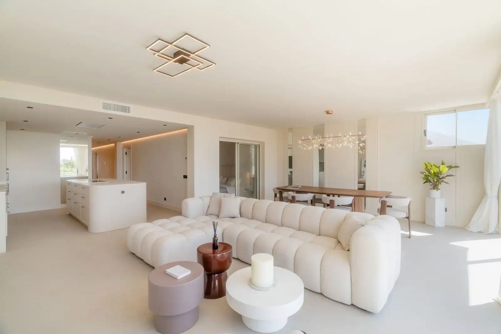 Flat with pool for sale in Calle Londres S/N