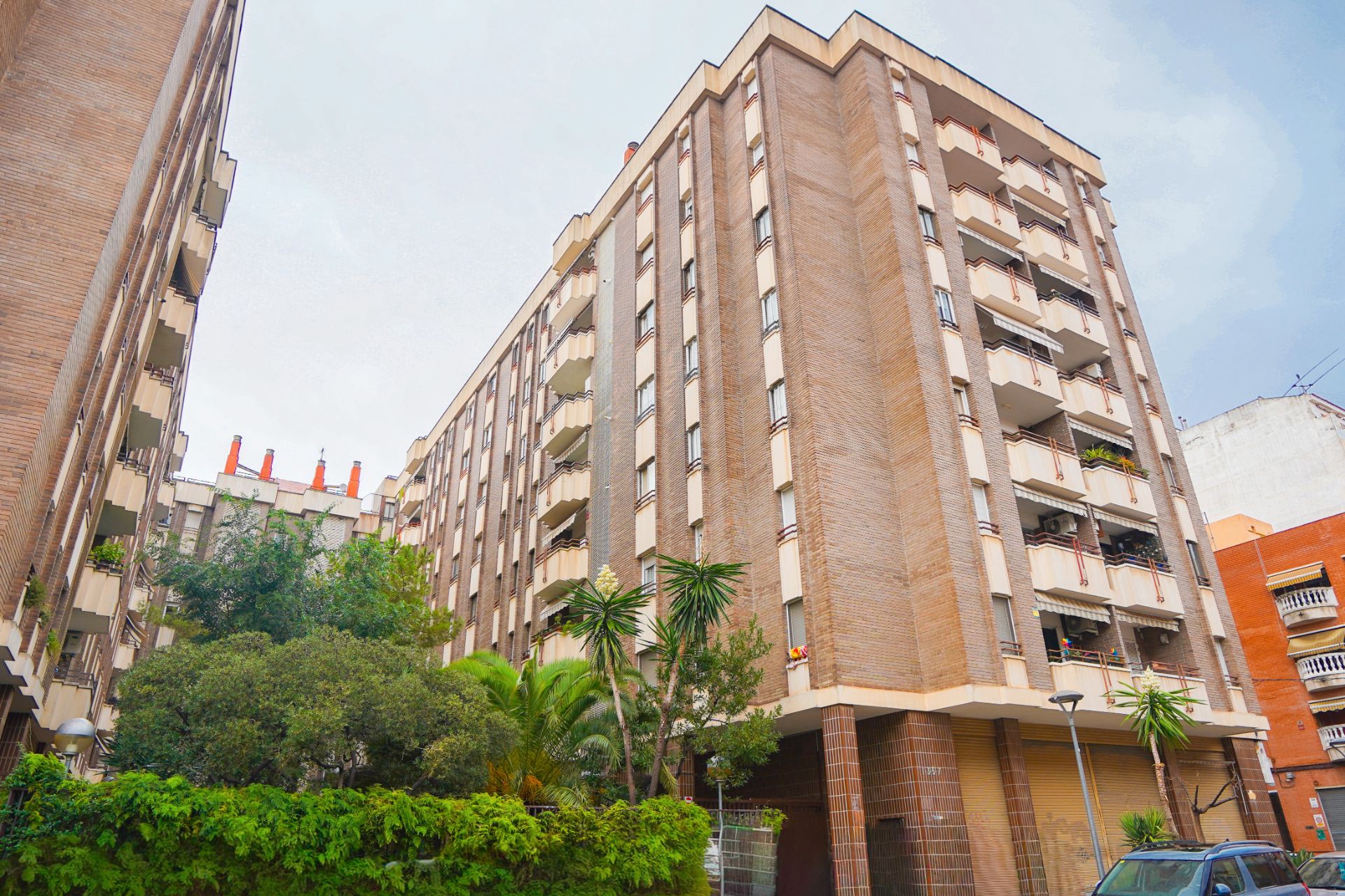 Vista exterior de Pis en venda en Reus amb Aire condicionat, Calefacció i Jardí privat
