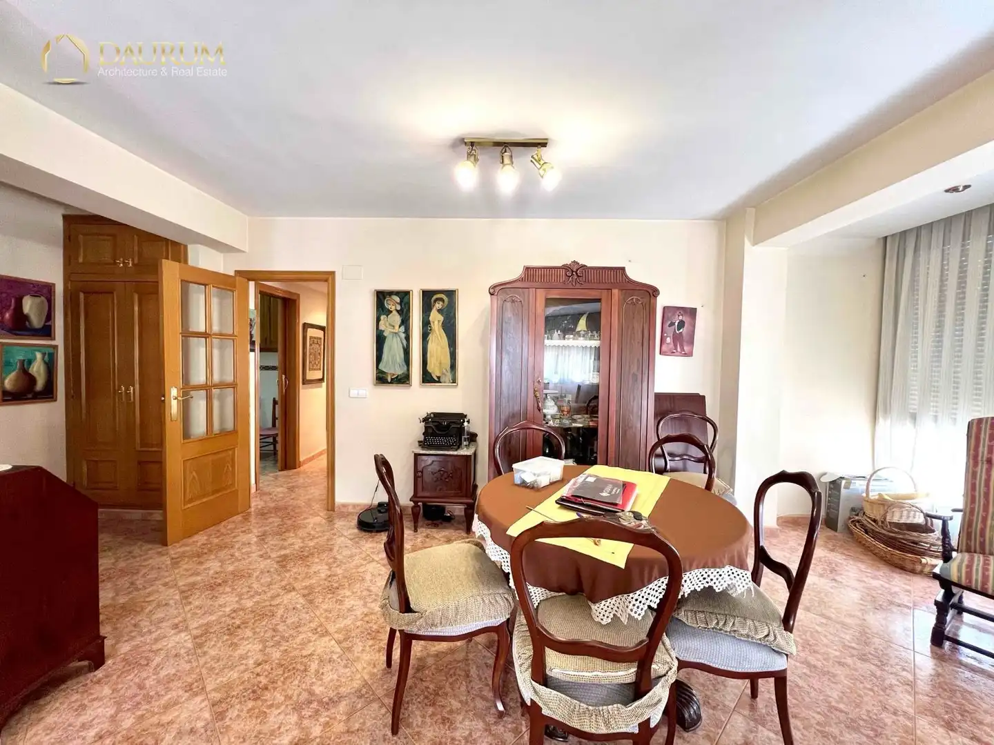 Piso con ascensor en venta en Pintor Sorolla, imagen 3
