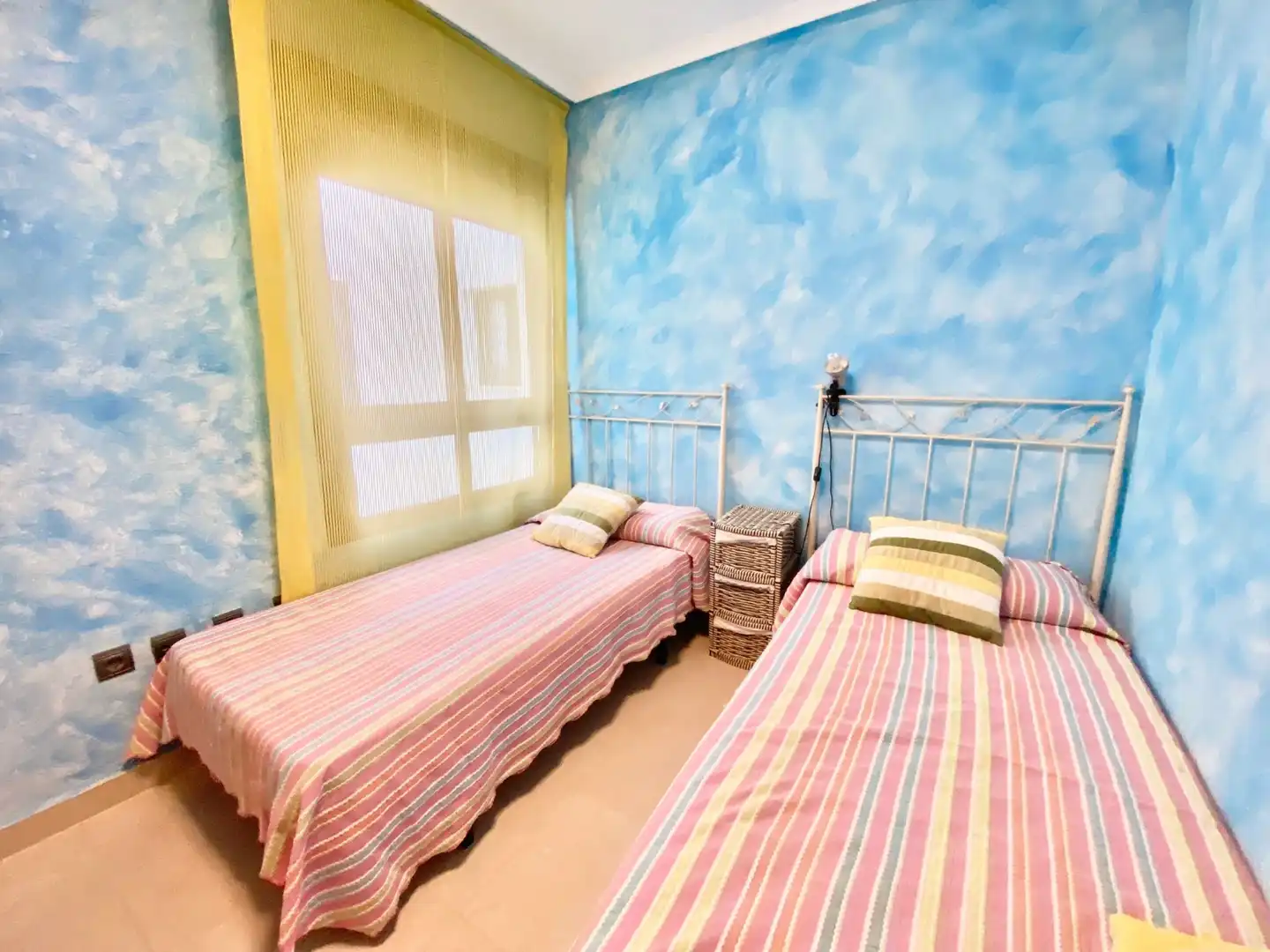 Bedroom of Attic for rent in Guardamar del Segura  with Air Conditioner, Heating and Furnished