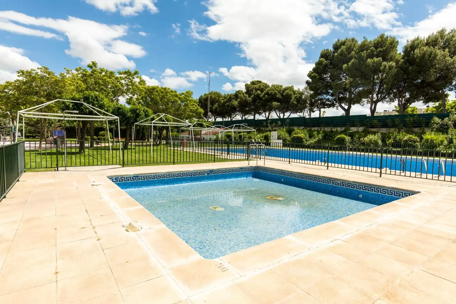 Piscina de Casa adosada en venta en Montecanal - Valdespartera - Arcosur