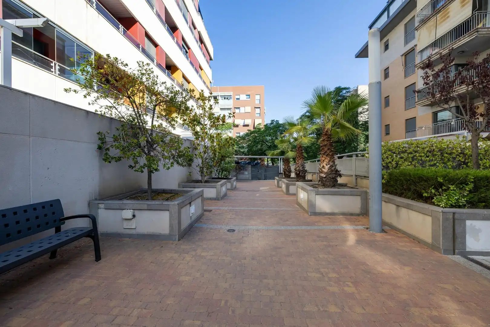Terrassa de Apartament en venda en Granada amb Aire condicionat, Calefacció i Jardí privat