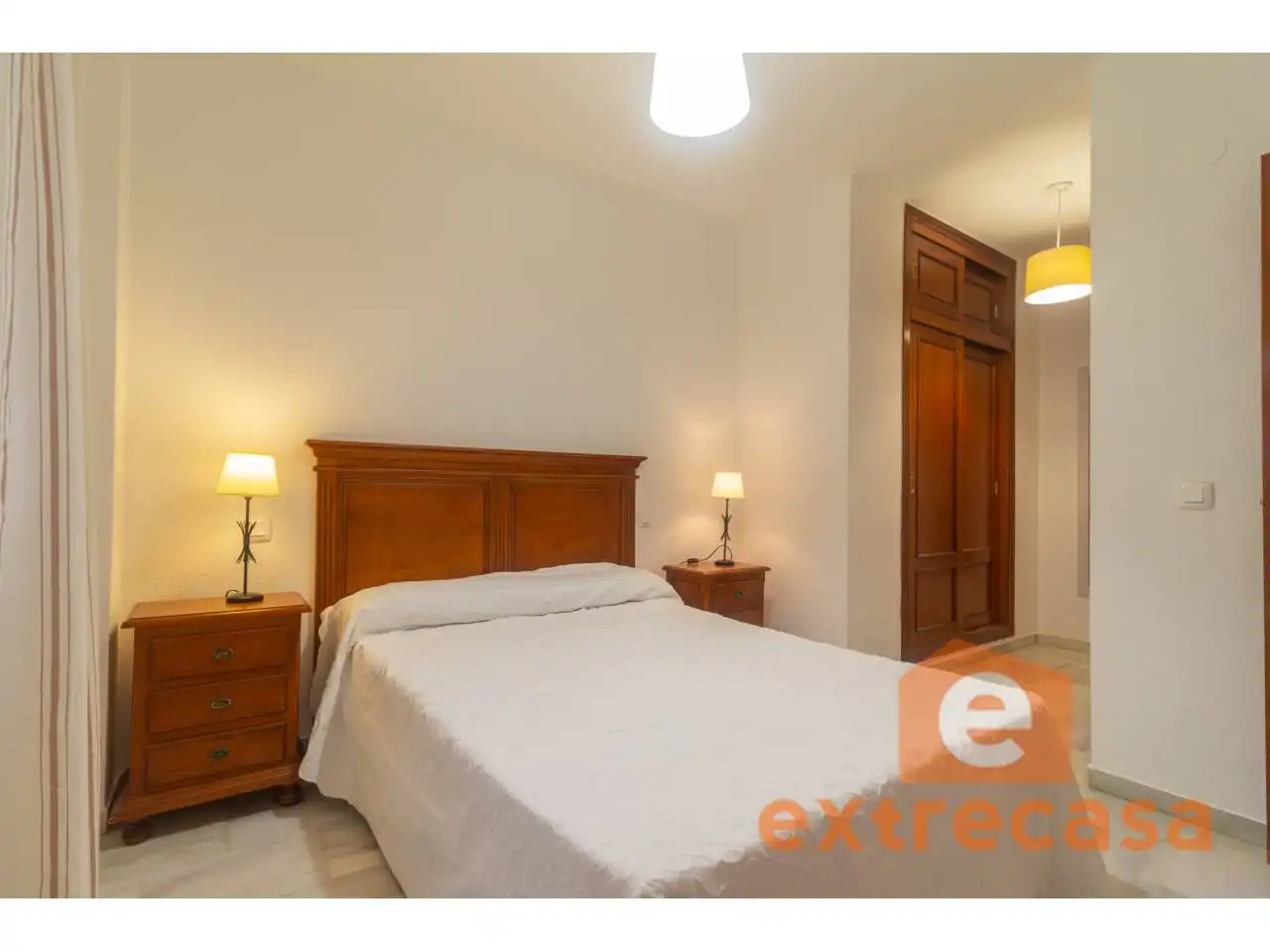 Habitación de Apartamento de alquiler en Badajoz con Aire acondicionado, Calefacción y Amueblado