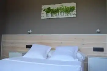 Bedroom of Houses for sale in Les Oluges  with Heating, Private garden and Terrace