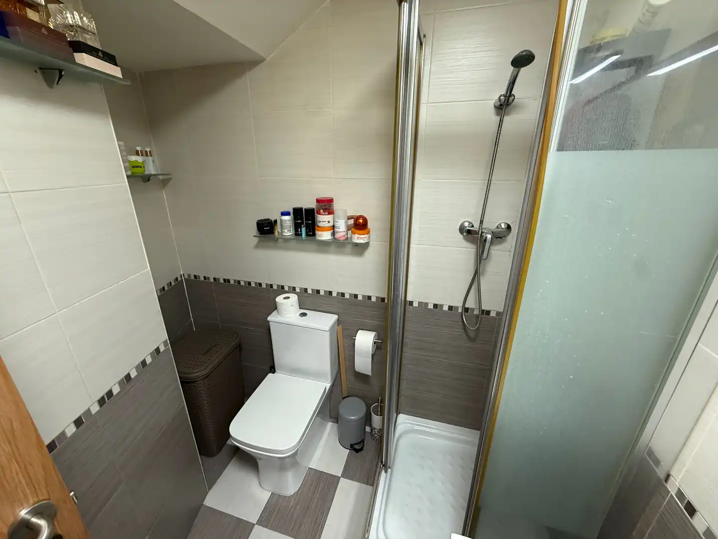 Bathroom of Flat for sale in Lleida  with Air Conditioner, Heating and Parquet flooring
