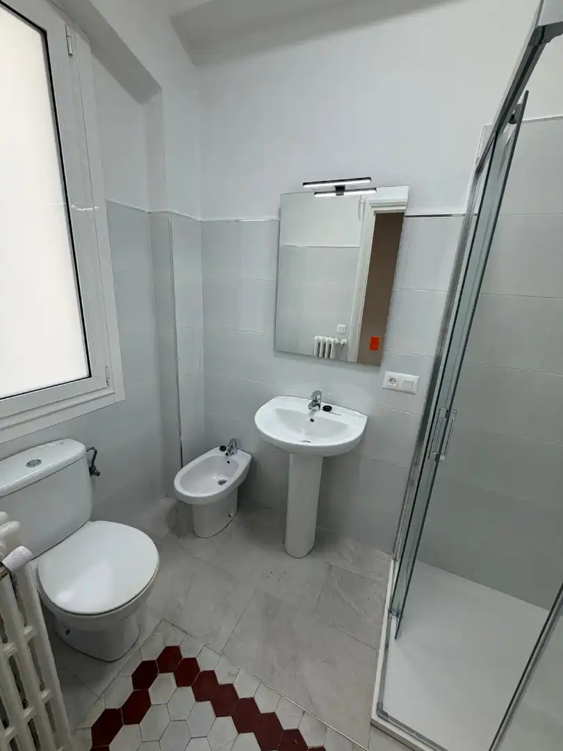 Bathroom of Flat for rent in Lugo  with Heating