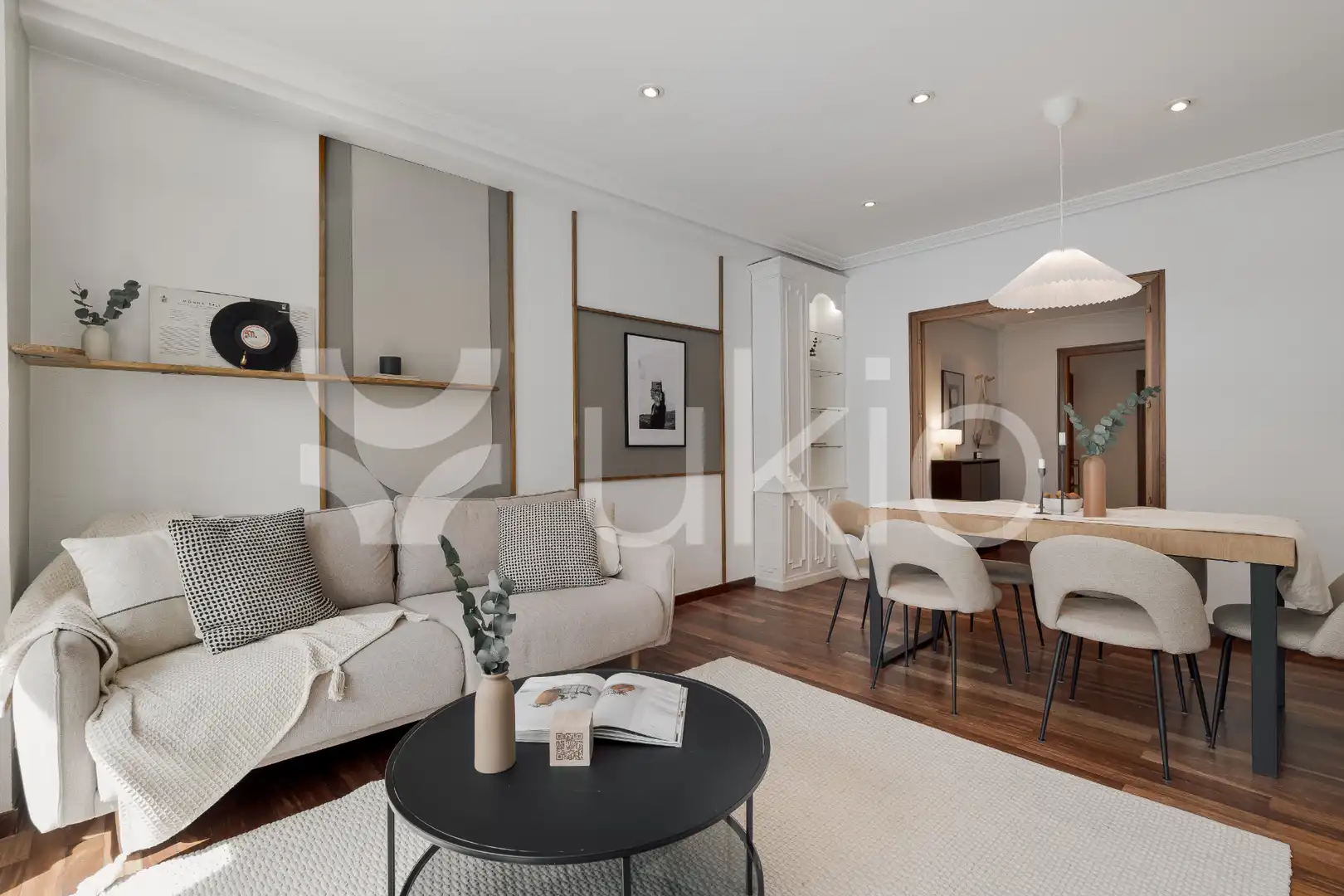 Living room of Apartments for rent in Madrid  with Air Conditioner, Heating and Furnished