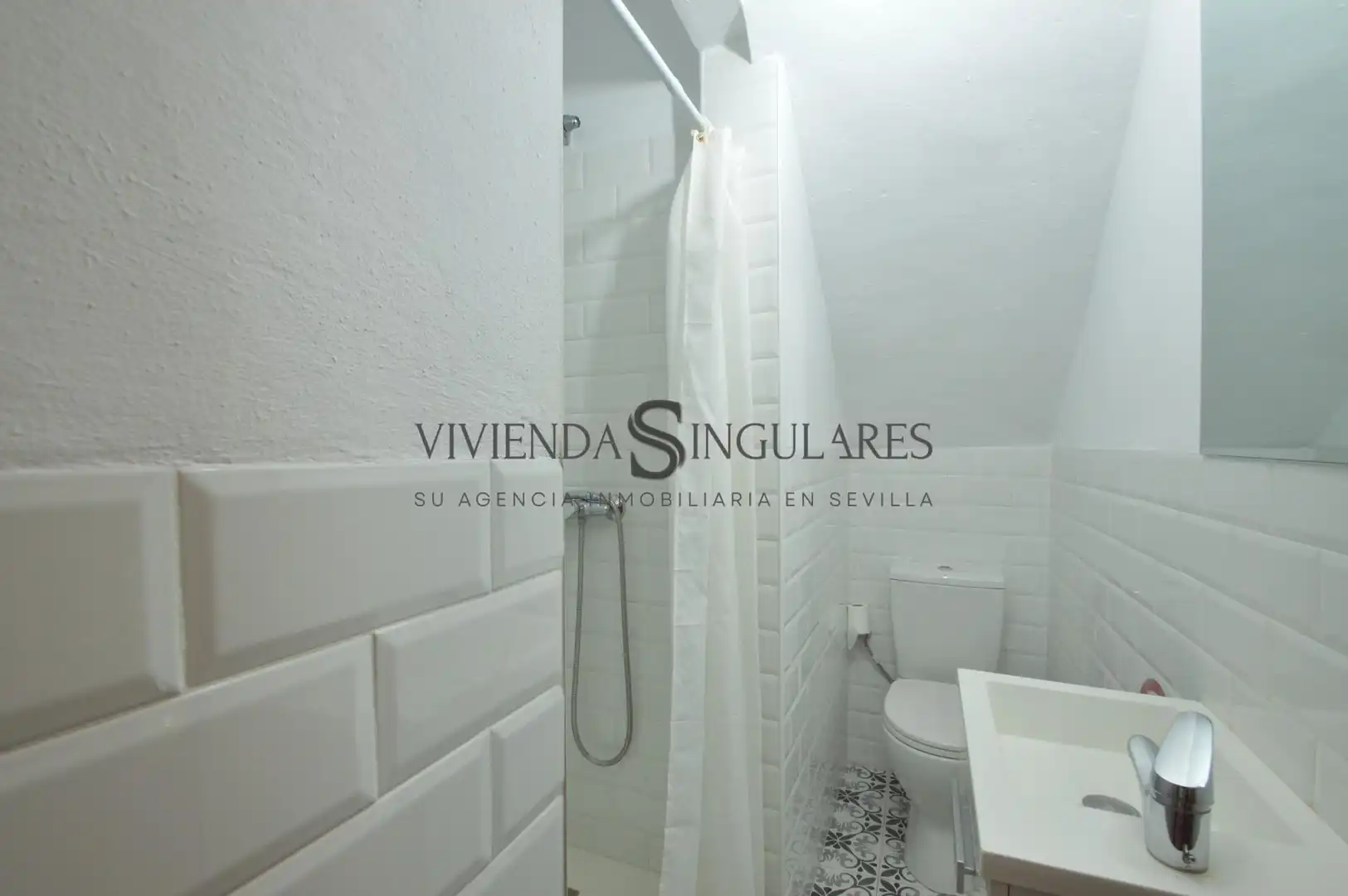 Baño de Casa adosada en venta en Cazalla de la Sierra con Aire acondicionado, Calefacción y Terraza