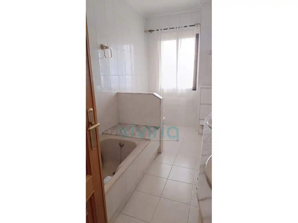 Bany de Casa adosada en venda en Riba-roja de Túria