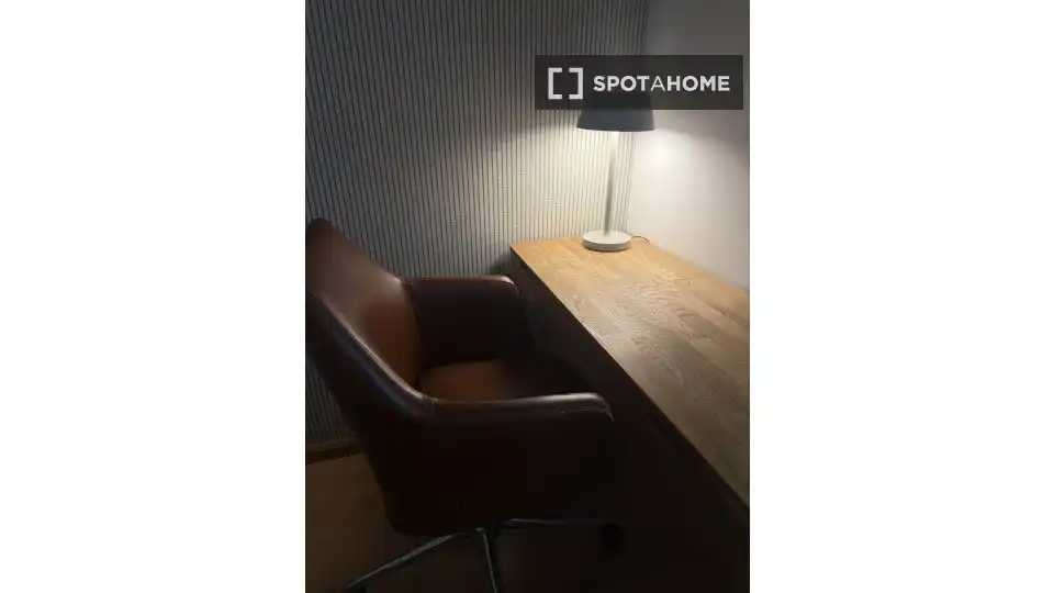 Habitación de Apartamento para compartir en Sant Cugat del Vallès con Aire acondicionado, Terraza y Amueblado