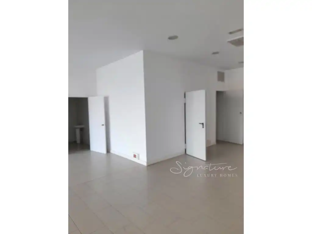 Local comercial en alquiler en Avenida Corts Catalanes 2, imagen 14