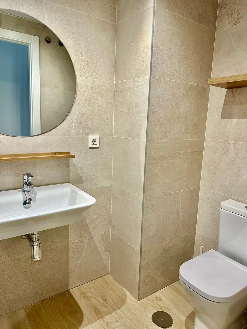 Bathroom of Apartments for rent in Marbella  with Air Conditioner, Furnished and Oven