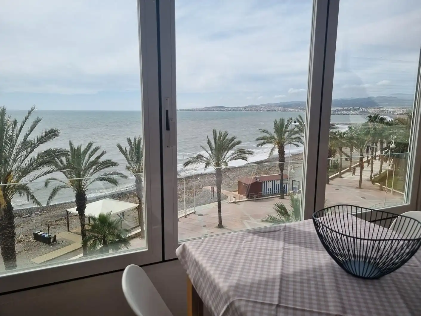 Dormitori de Estudi de lloguer en Algarrobo amb Aire condicionat, Calefacció i Terrassa