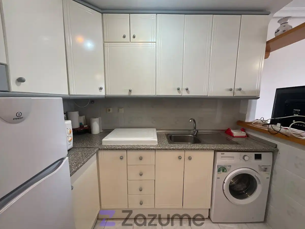 Kitchen of Study for rent in Torrevieja  with Air Conditioner, Private garden and Terrace