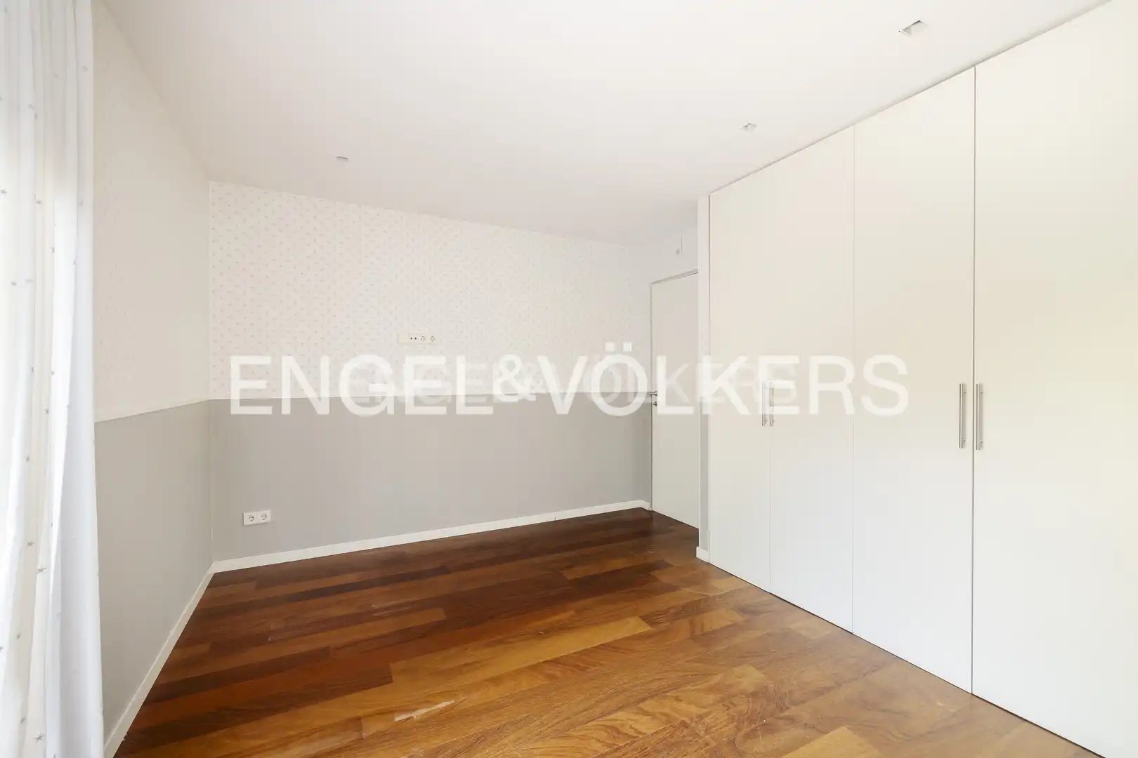 Bedroom of Houses for sale in Madrid  with Air Conditioner, Heating and Terrace