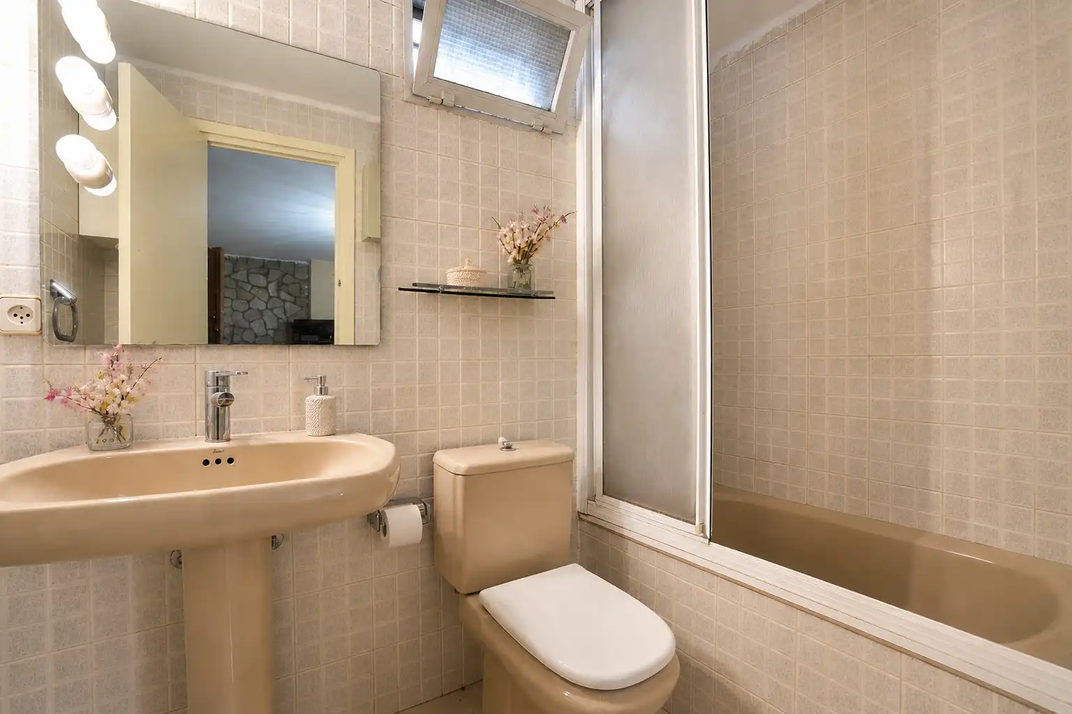 Baño de Casa o chalet en venta en Riudecanyes con Jardín privado, Terraza y Trastero