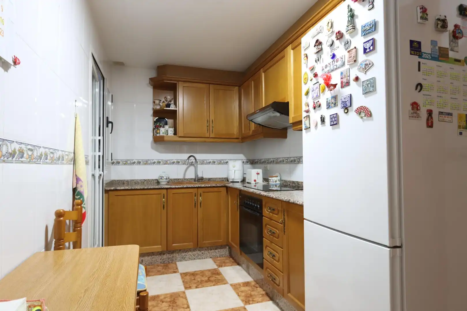 Kitchen of Flat for rent in La Pobla de Vallbona  with Furnished and Balcony