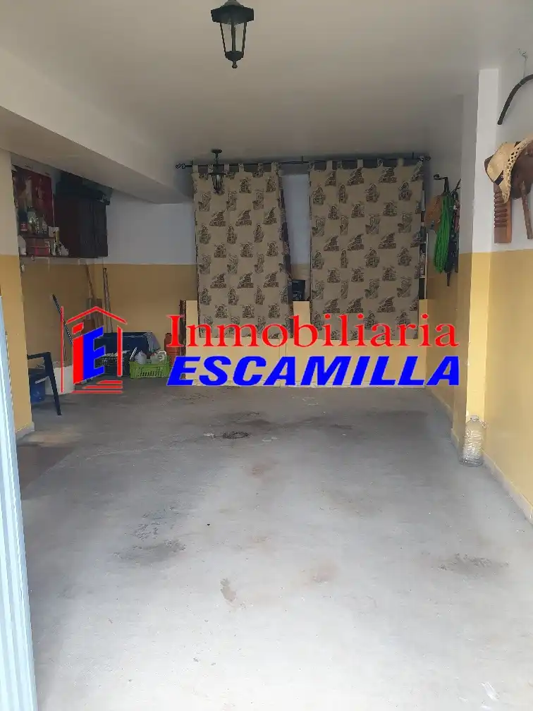 Casa adosada en venda en Nevada amb Calefacció i Balcó