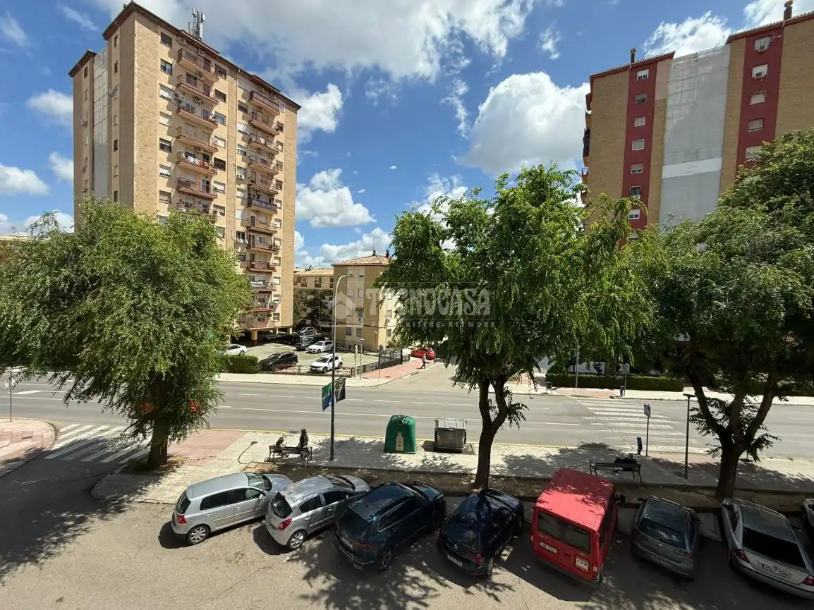 Exterior view of Study for sale in Linares  with Air Conditioner and Terrace