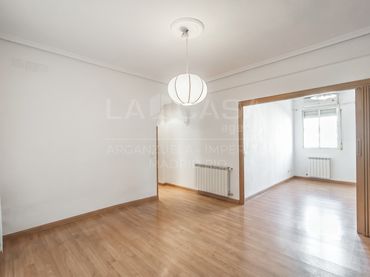 Appartement avec ascenseur à vendre à Calle de Juan Duque