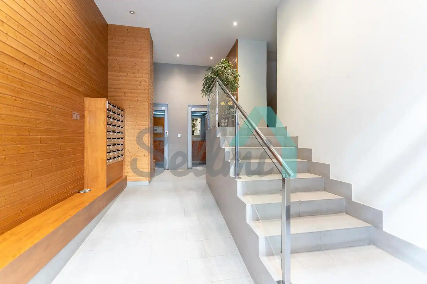 Piso de alquiler en Gijón  con Calefacción, Parquet y Amueblado