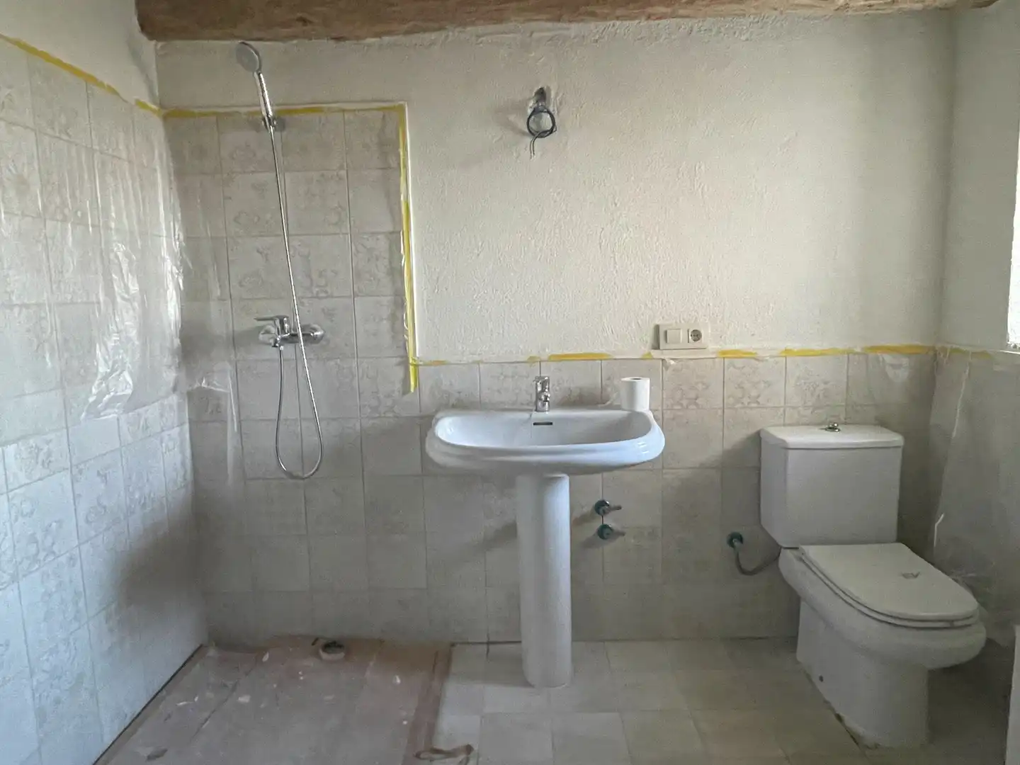 Baño de Finca rústica en venta en Quart con Calefacción, Jardín privado y Parquet