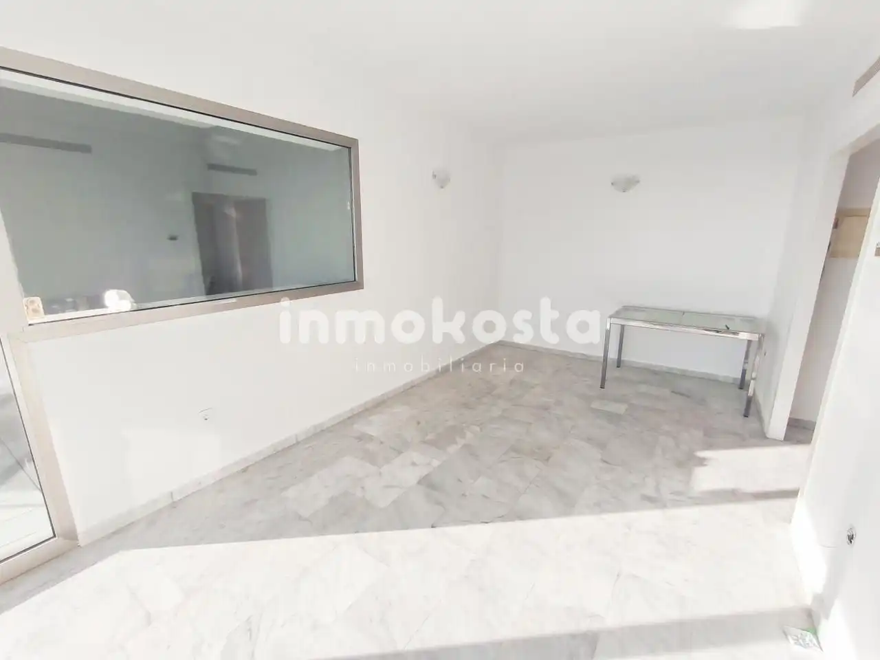 Piso en venta en Benidorm con Aire acondicionado, Terraza y Piscina comunitaria