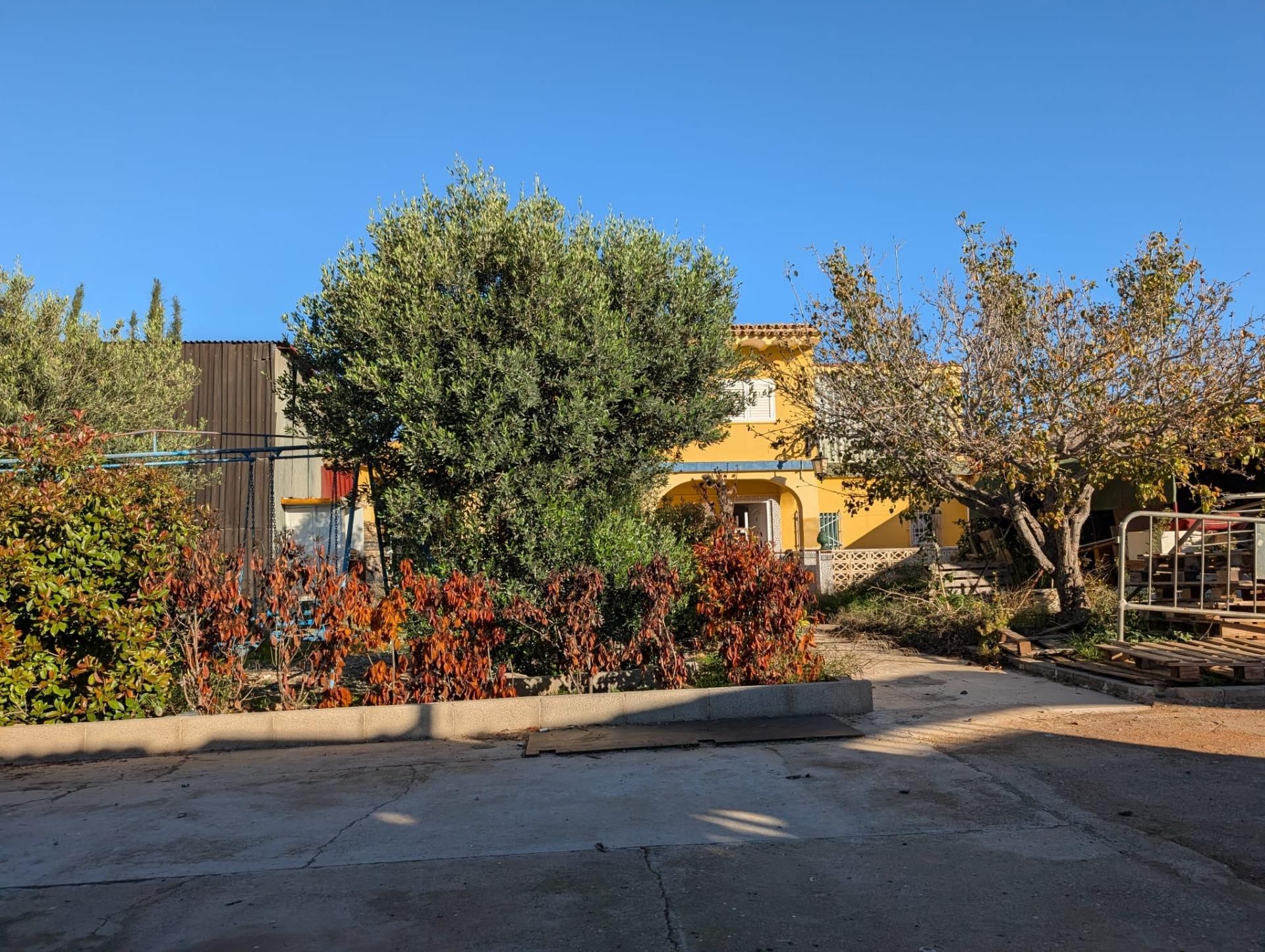 Vista exterior de Casa o xalet en venda en Bétera amb Jardí privat, Terrassa i Traster