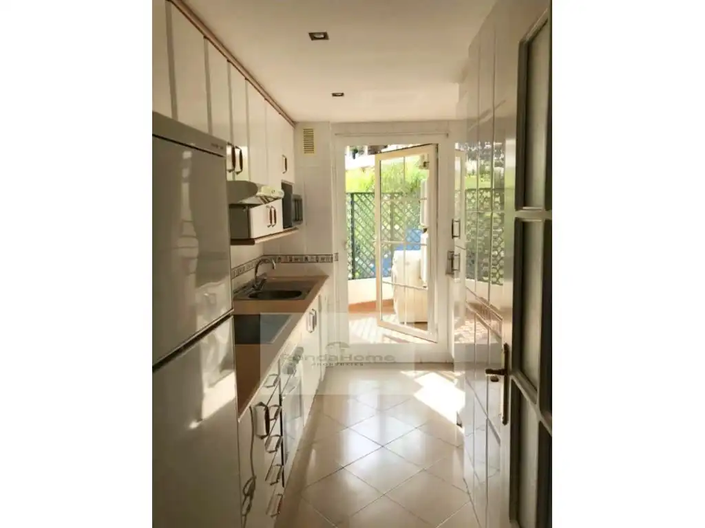 Kitchen of Flat for rent in Marbella