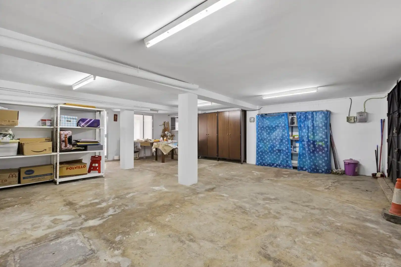 Houses for sale in Sevilla  with Air Conditioner, Terrace and Balcony