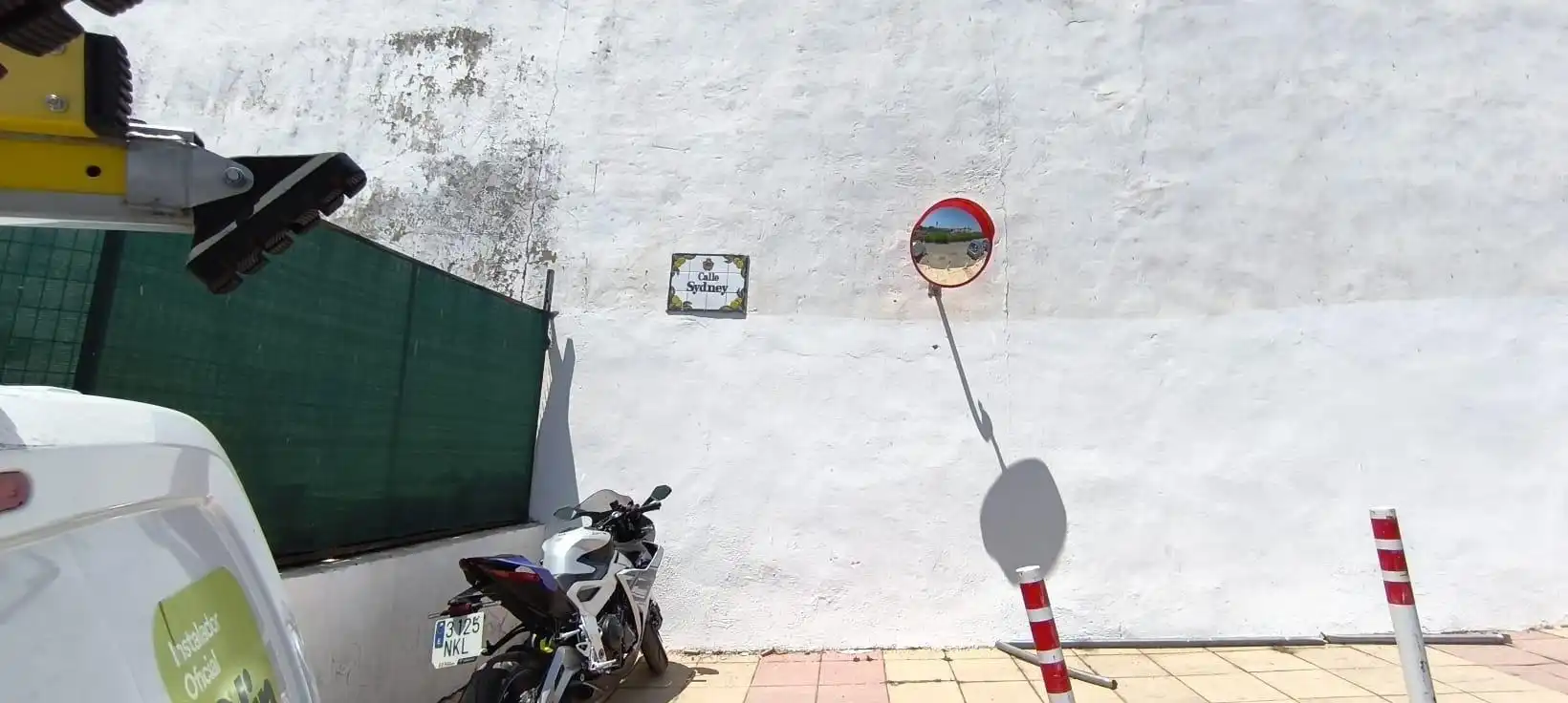 Vista exterior de Dúplex en venda en Estepona amb Jardí privat, Terrassa i Piscina comunitària