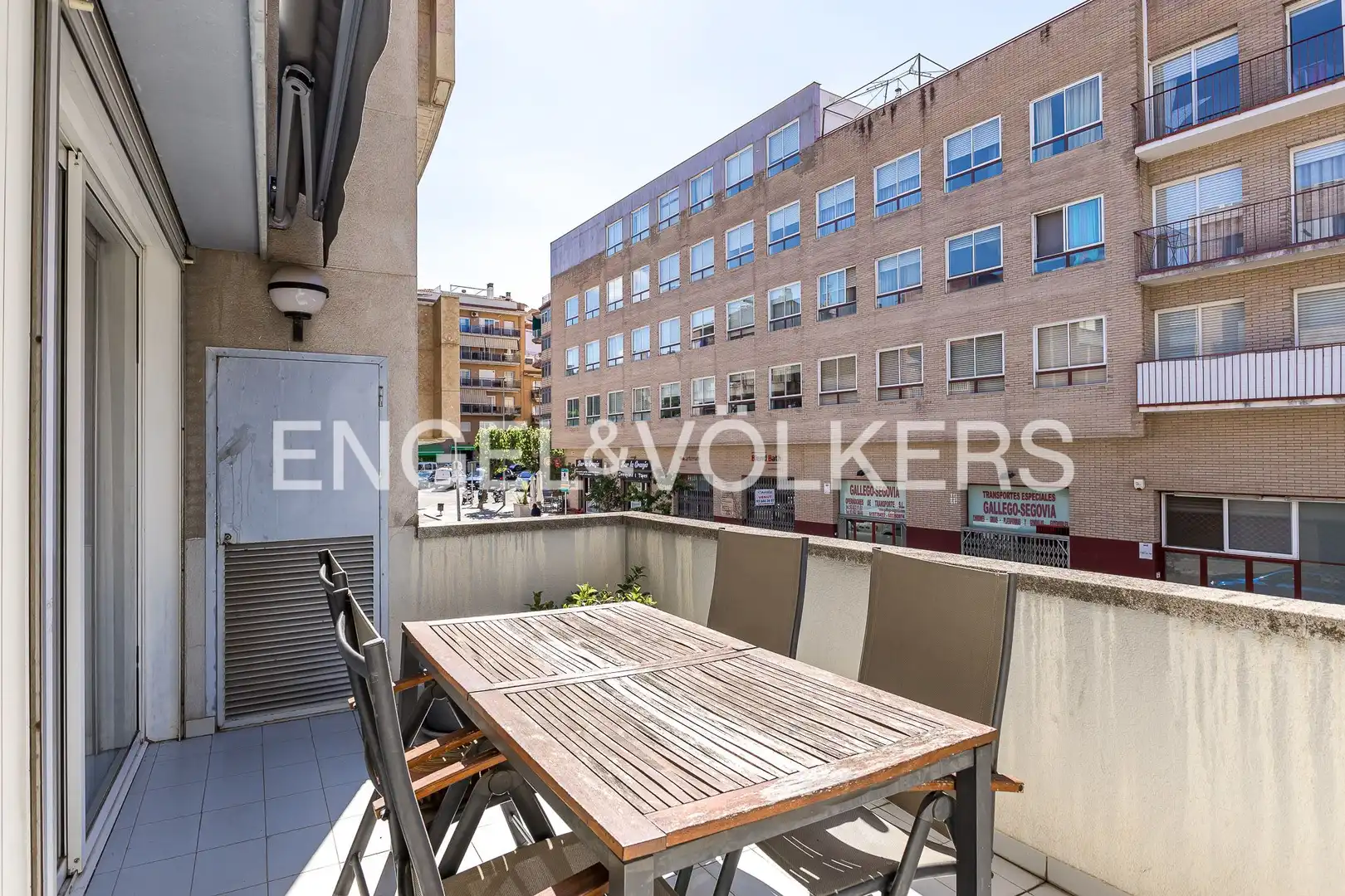 Terrassa de Casa o xalet en venda en Sant Feliu de Llobregat amb Aire condicionat, Calefacció i Terrassa