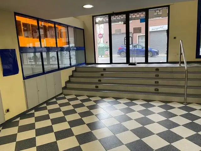 Locale commerciale in vendita a Carrer de Cerdà de Tallada, imagen 45